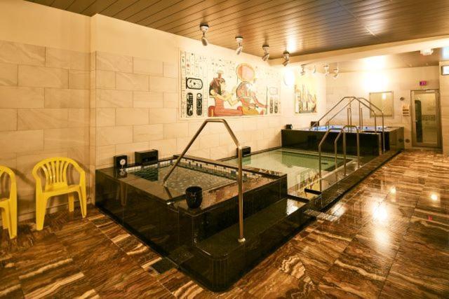 Sauna & Cabin Thermae-Yu Nishiazabu โตเกียว ภายนอก รูปภาพ